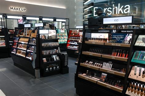 Beauty Store ≡ SEPHORA.